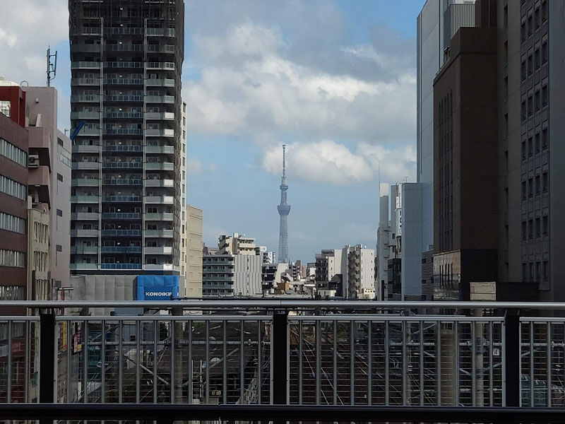 Skytree de Utsusemibashi